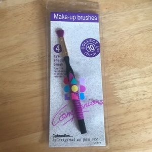 Caboodles Companions eye shadow brush NIP